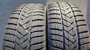 Zimní pneu 205/60/16 Pirelli