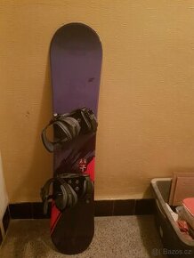 Prodám úplně nový snowboard CRAZY CREEK 125cm dlouhý.