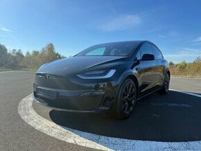 Tesla model X LongRange - krátkodobý pronájem