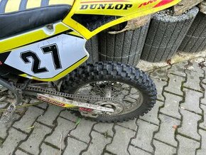 Suzuki RM 85 - 1