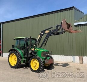 Prodám traktorJohn Deere|4wd,2266mth,645kW-vše plne funkcní|