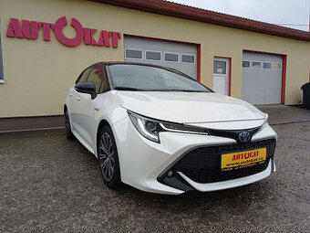 Toyota Corolla 1.8 Hybrid 90kW/Výhřev/1Maj