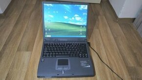 Notebook Acer Travelmate 225XV