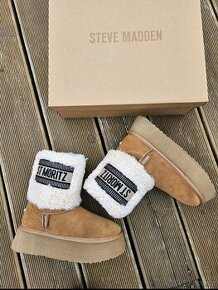 Steve Madden  nové vel.40 a 42 nové včetně krabice