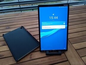 Pěkný Tablet Lenovo Tab M10 FHD Plus ,4GB RAM,128GB,LTE