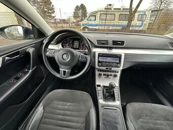 VW PASSAT 2.0TDi 130KW B7 2013