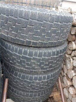 Pirelli Scorlion Allterrain plus 255/60/18