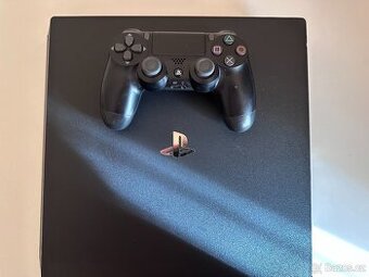 PS4 PRO