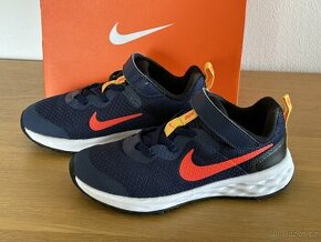 Tenisky Nike Star Runner, vel. 31