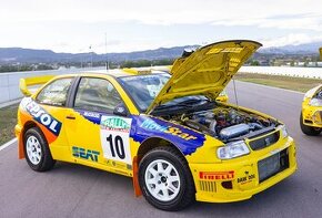 Seat Cordoba wrc koupím body kit