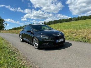 VW Scirocco 2.0 TDI VYSOKÁ VÝBAVA