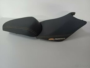 KTM 390 Duke - sedačky powerparts