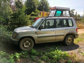 Pajero pinin - 1