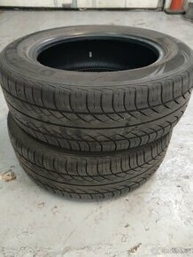 2x letní Hankook 195/60 R15.