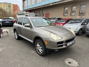 Porsche Cayenne S - 1