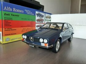 Fiat 124 Sport Coupé a Alfa Romeo GTV 1:18 Laudoracing-model - 1