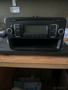 Rádio VW Golf VI RCD210