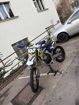 Yamaha yz250f 2009