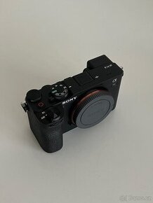 Sony A7C II (v záruce)