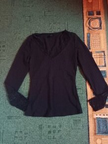 Pěkné topy ,halenky vel.34/XS, 36/S, 38/M Bershka,Shein,C&A