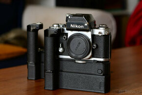 Nikon F2 Photomic + MD-3 + MB-2