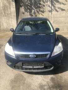 Ford Focus 1,6 benzin ,2011