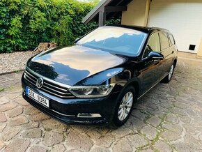 VW PASSAT B8 KOMBI 2,0TDI  DSG NAVI LED TOP