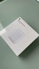 Nabíjecí pouzdro na airpods - nerozbalené