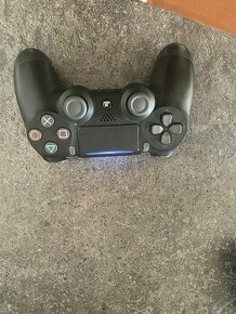 ps4 ovladac