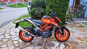 KTM duke 390 - 1