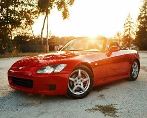 HONDA S2000 FORMULA RED - 1