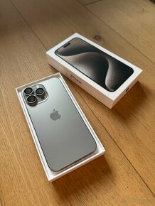 Apple iPhone 15 Pro Max 256GB přírodní Titan - 1