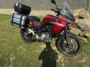 Benelli TRK 502x + originál kufry