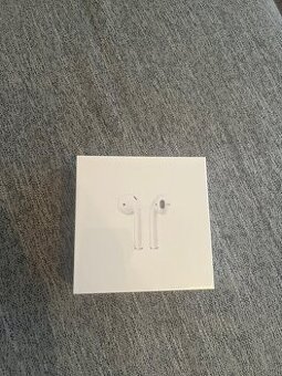 Apple AirPods