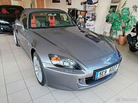 Honda S2000, rv 2004, pouze 9 tis km TOP STAV