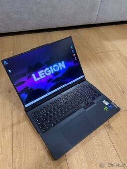 240Hz_RTX4070_i9-13900HX_32GB_Lenovo Legion 5 Pro