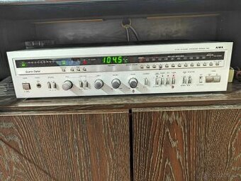 Prodám Aiwa AX-7800 LW MW FM Stereo Synthesized Receiver