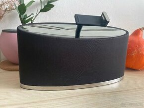 Bowers and Wilkins Zeppelin mini