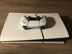 Playstation 5 slim. Digital