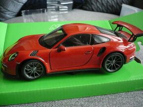 1:24 Porsche 911 GT3 RS od Welly   (1/24)