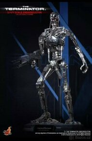 Endoskeleton 1/4 Hot Toys