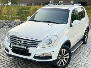 SsangYong Rexton 2.0TD 4x4 114KW KAMERA TAŽNÉ 7MÍST LIMITED