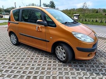 PEUGEOT 1007 1.4i benzin