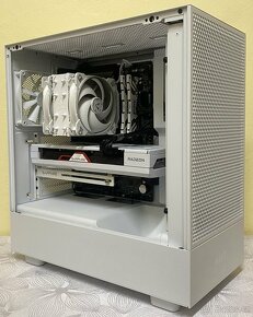 HERNÍ PC (7700 XT 12GB, RYZEN 5, 32GB DDR5, 1TB SSD, ZÁRUKA)