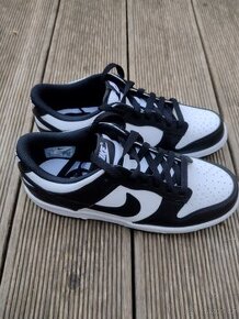 Tenisky Nike DUNKLOW Panda