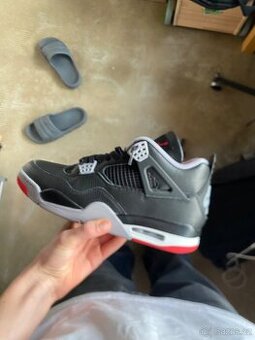 Jordan 4