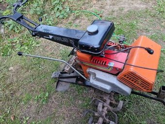 Rotavator sekacka Forschritt E930. 50