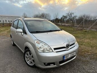 Toyota Corolla Verso 2,0 D4D 100kw Nová STK - 1