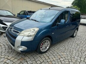 Dily z vozu Citroen Berlingo