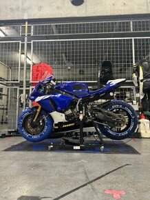 Yamaha R1 RN32 2016